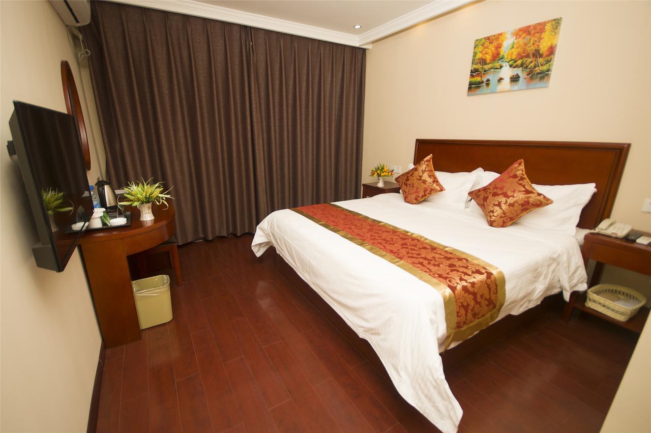 Greentree Inn Bole Wanxianghui Express Hotel Exterior photo
